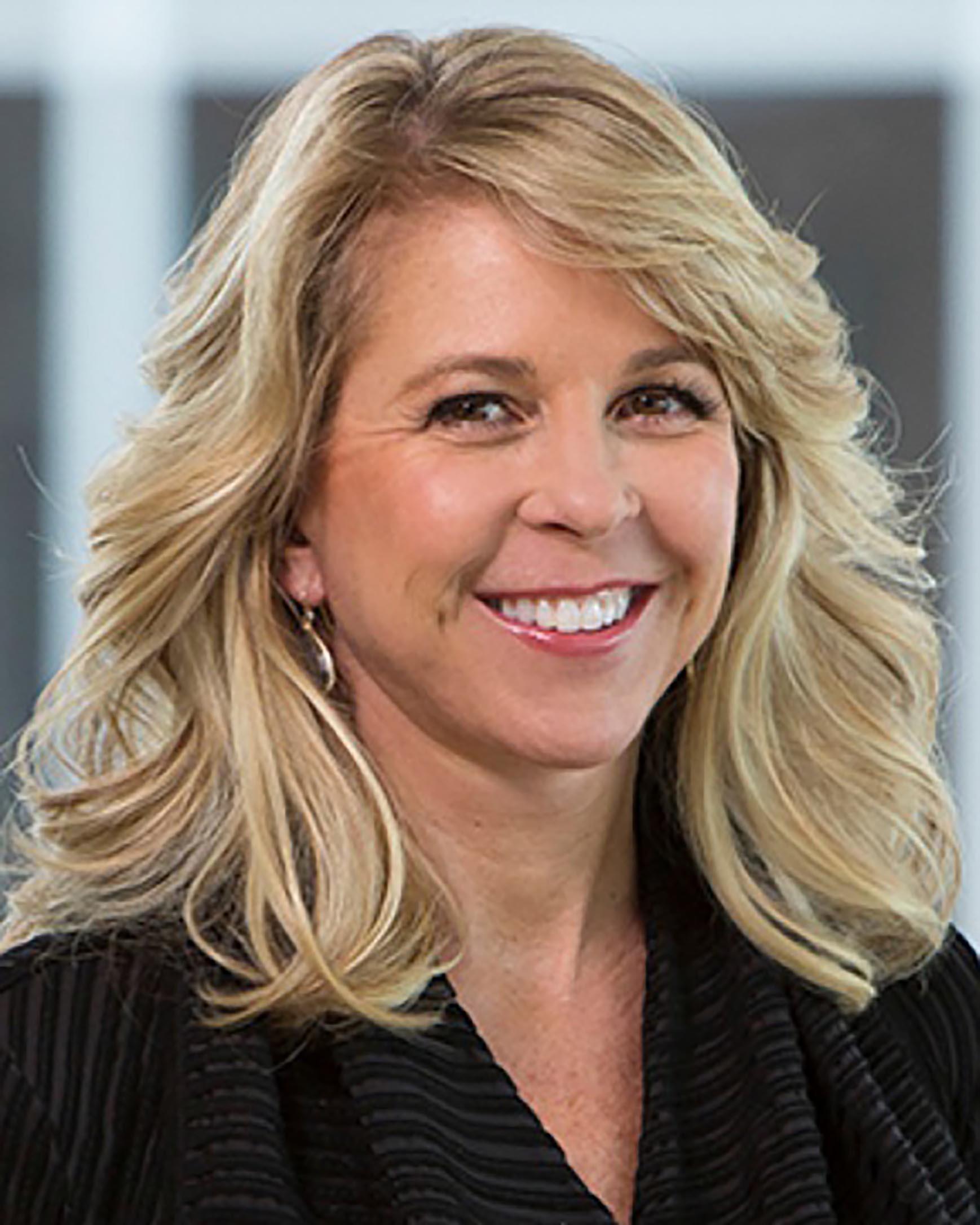 Liz Ann Sonders | Advisor Services