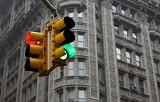 Schwab Market Perspective: Mixed Signals
